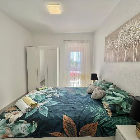 Apartmani Ana Dramalj Exterior photo