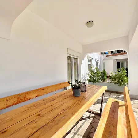 Apartmani Ana Dramalj Exterior photo