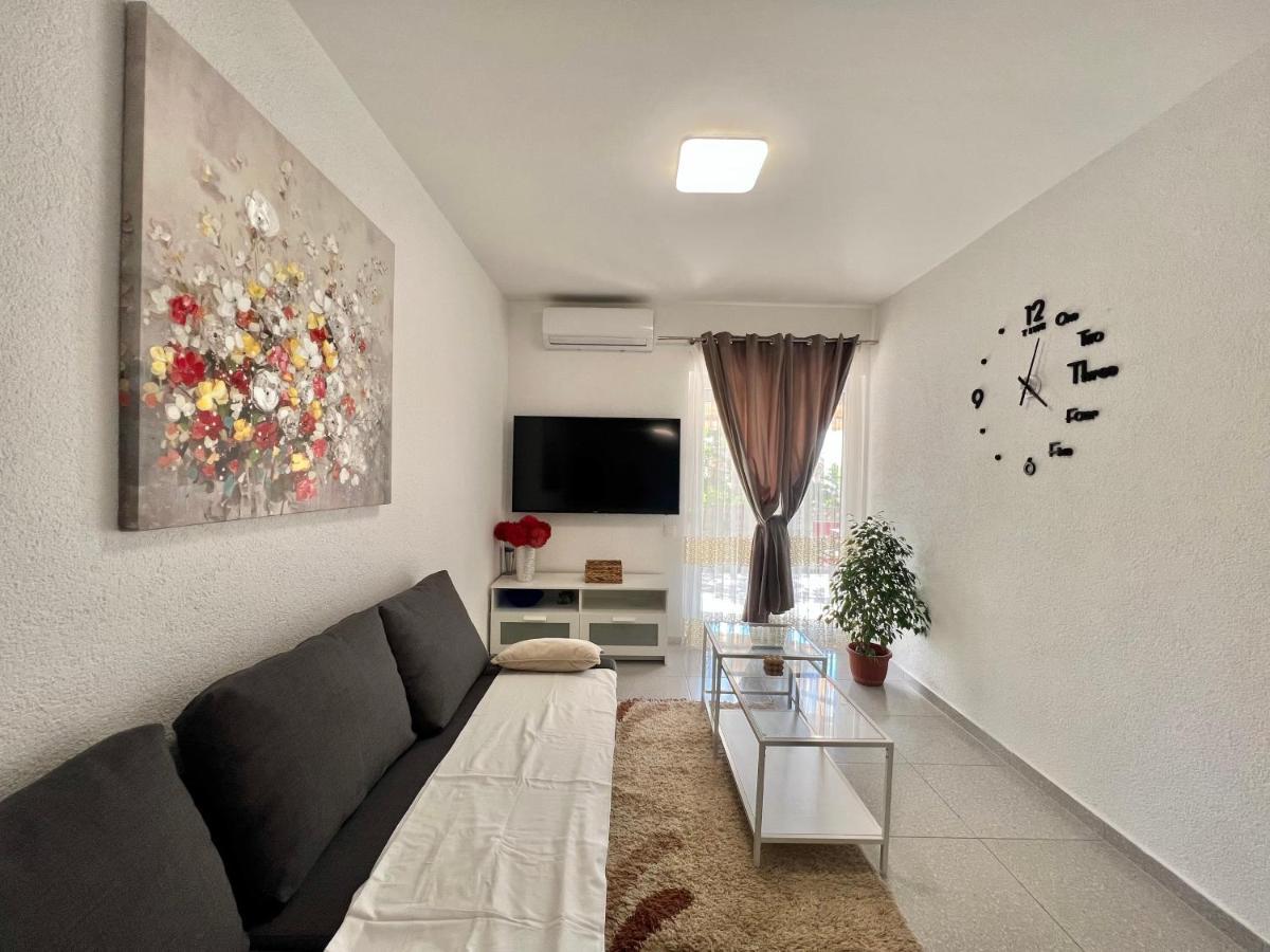 Ana Apartment