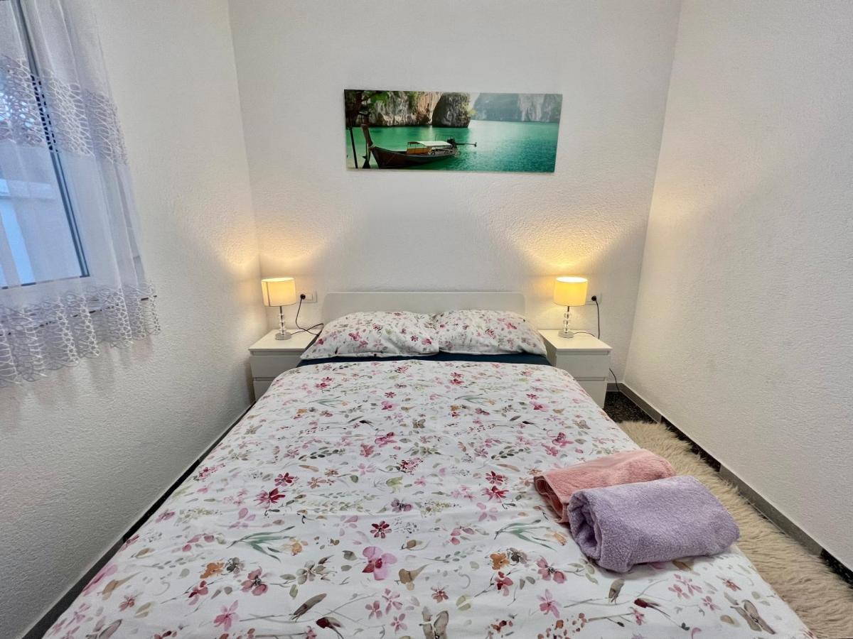 Ana Apartment *